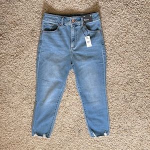 Express Slim Super High Rise Jeans, Curvy 2 Short